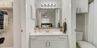 Rise Gateway Gallery 27