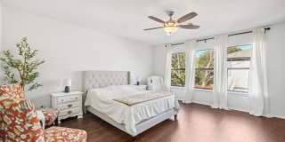 39 Longleaf Coral Gallery 23