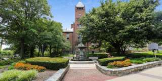 GREAT LOCATION!! Stunning 3BD/3.5BA luxury 4-level townhouse! Gallery 102
