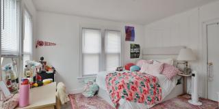 4-5 BR HOUSE on Frambes close to High St / Short term lease available Gallery 26
