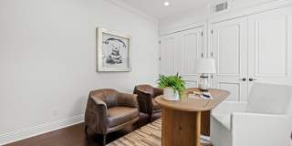 5011 Hayvenhurst Avenue Gallery 23