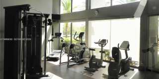 10909 SW 113th Pl Gallery 36