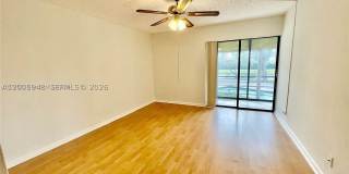 2320 S Cypress Bend Dr Gallery 17