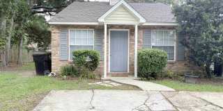 3910 Gaffney Loop Gallery 1