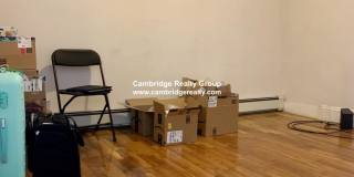 110 Willow St. Gallery 7