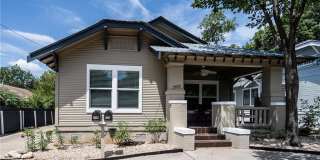2836 Pearl StreetA + B Gallery 1