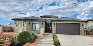 Beautiful Custom Home in Washington Gallery 1