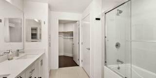 657 Walnut St #509 Gallery 23