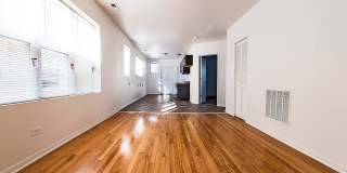 7938 S Hermitage Gallery 24