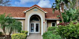 One bedroom one bathroom condo in Palmer Ranch Gallery 26