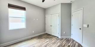 6913 S Wall St Gallery 20