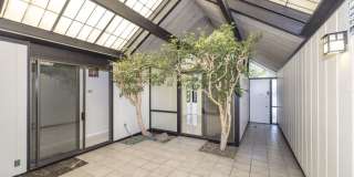 Charming Eichler in Super Desirable Community Center! Gallery 4
