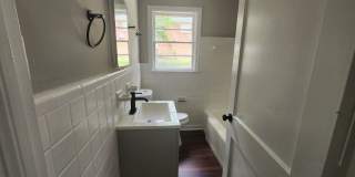 3 Bedrooms 1.5 Baths - North Columbus - Large Corner Lot Gallery 15
