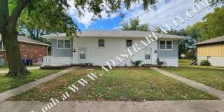Nice Updated 2 Bed 1.5 Bath Duplex in Basehor-Available NOW!! Gallery 5