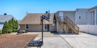 153 Sunrise Lane Gallery 37