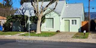 296 Gardens Ave Gallery 1