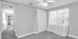 558 NW 118th Ave Gallery 29