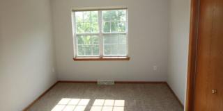 4219 Owl Creek Dr. - 3 Bedroom 2.5 Bath w/ a 2 car attached garage Gallery 12