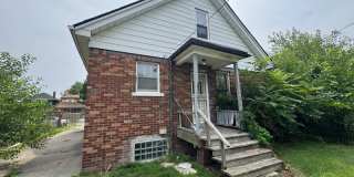 11125 Cloverlawn Avenue Gallery 15