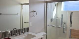 -Executive furnished Top Floor End unit Condo in Louisville Colorado, Beautiful Mt. Views! Gallery 11
