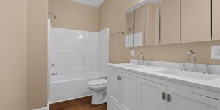 4Bd/ 2Bath Ranch Style home mins from Downtown Burlington 4Bd/ 2Bath Ranch Style home mins from Downtown Burlington Gallery 26