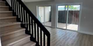 6532 NW 170th Ter Gallery 8