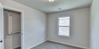 Move In Special: August Rent Free! Gallery 24