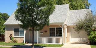 3-Bedroom 1-Bath (A/C) Private Back Yard - Garage $1,875 (Albany) Gallery 1