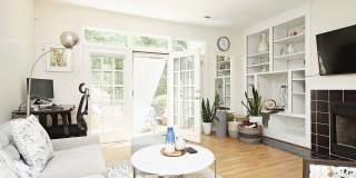 Light-Filled End-Unit Townhome in Forest Lakes North Gallery 4