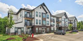 Plat 4 at Research Triangle Park Gallery 15