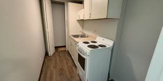 Charming Kent Rental Close to Campus, Trails, Shopping, and Dining Gallery 3