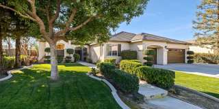 Gorgeous Home In Olive Dr Area! Gorgeous Home In Olive Dr Area! Gallery 1