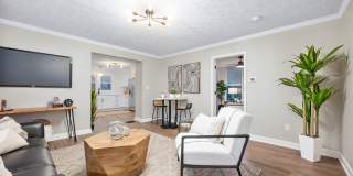 413 E Caven Street Gallery 7