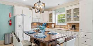 9004 Polly Ave Gallery 9