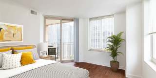 1800 Oak Apartments Gallery 11