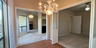 Wonderful 2/2 in Perfect Far West Location Gallery 9