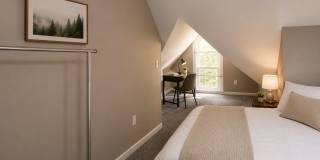 1335 Hill Gallery 8