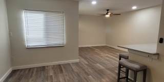 Light & bright and move in ready, updated townhome in Oakwood Villas. Gallery 5