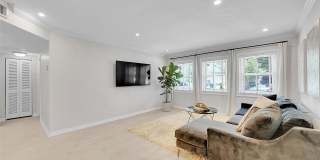 615 Northeast 12th Avenue Gallery 11