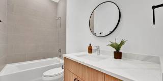 1612 W Hastings Street Gallery 15