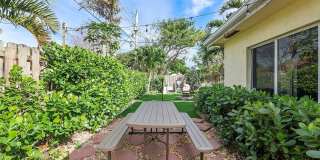 1541 NE 34th Street Gallery 13