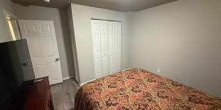 Stonegate Complex -- Fully Furnished and Utilities Included! Gallery 21