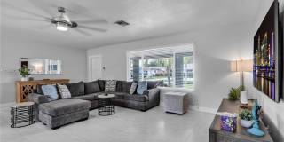 251 SE 8th St Gallery 16