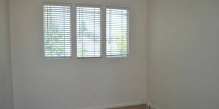 7956 Robinson Drive Gallery 13