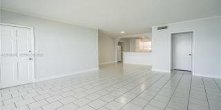 1940 Bay Dr Gallery 10