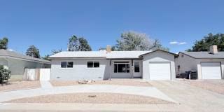 Charming 3 Bedroom, 2 Bathroom NE ABQ Home. Refrigerated Air! Spacious backyard. Near Uptown Gallery 3