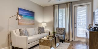 Bevan - Apartments & Townhomes Gallery 21