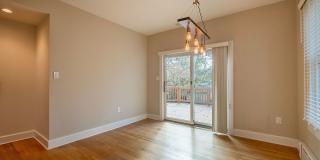 Charming, Renovated Bungalow in NW DC Tenley Area Gallery 10