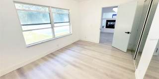 101 S CORONA AVENUE Gallery 22