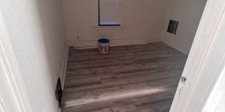 Remodeled 5 Bedroom 1 Bath Single Family Home Remodeled 5 Bedroom 1 Bath Single Family Home Gallery 9